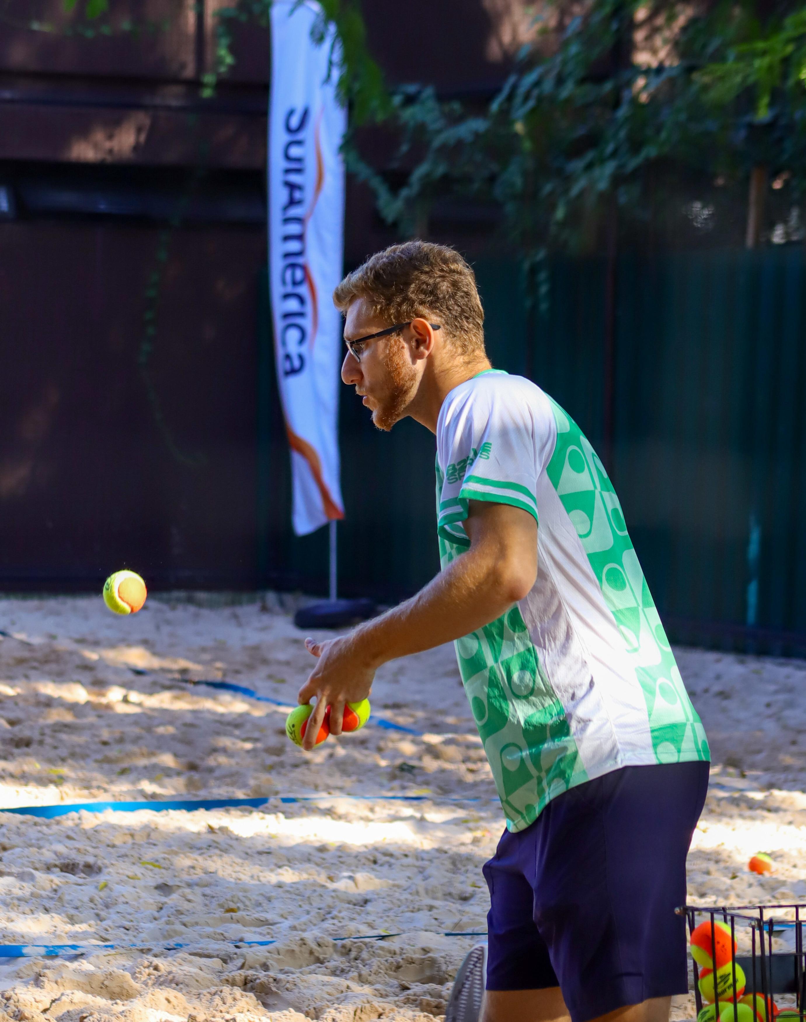 Ação explosiva em partida oficial